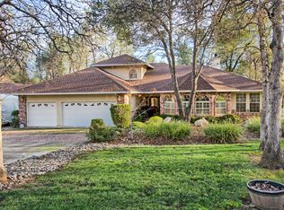 20163 Los Palos Dr, Redding, CA 96003