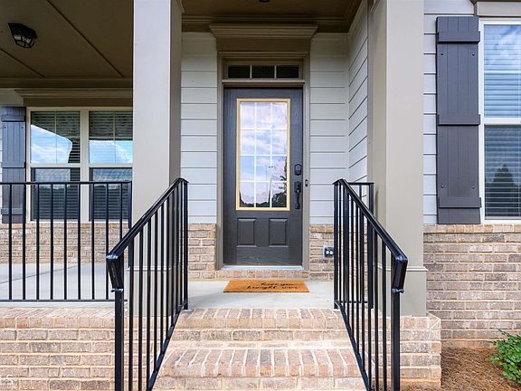 4th image of 420 Lincolnwood Ln #Iii