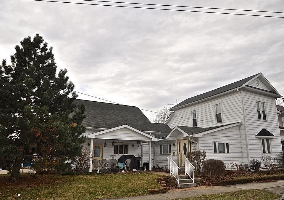 1st image of 303 Armstrong St