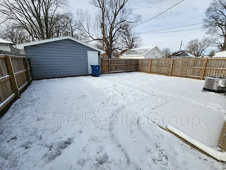 1417 S 19th St — Photo 14