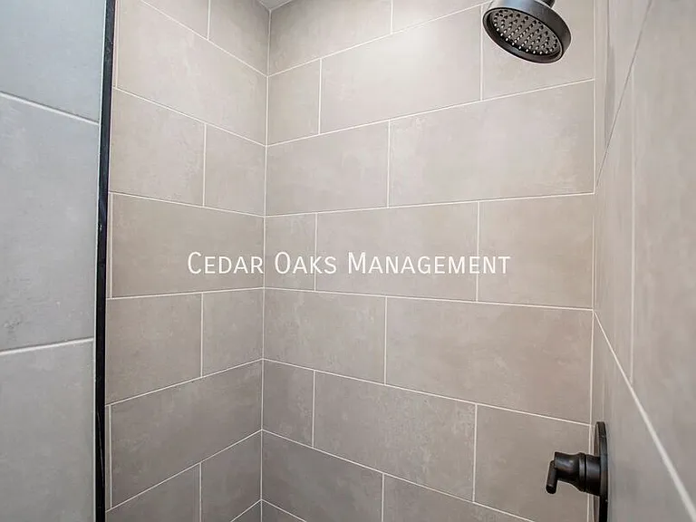 118 E Mountain St #118 — Photo 18