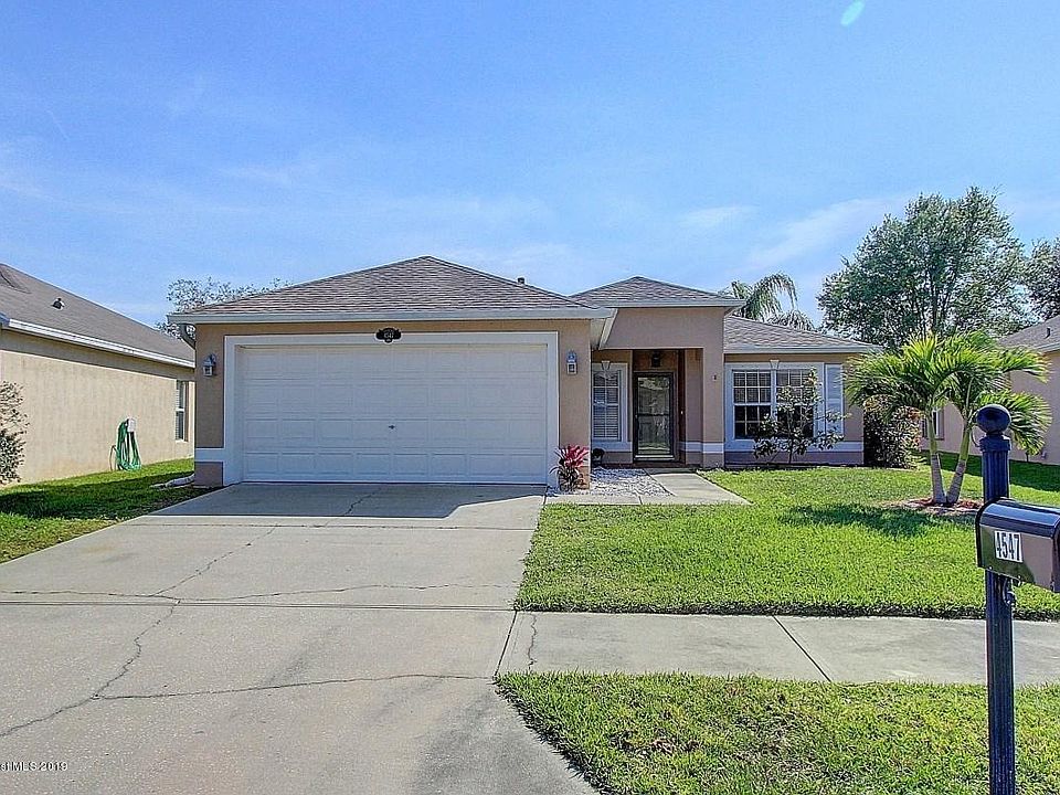 1st image of 4547 Four Lakes Dr