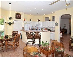 3rd image of 8360 Canary Palm Ct