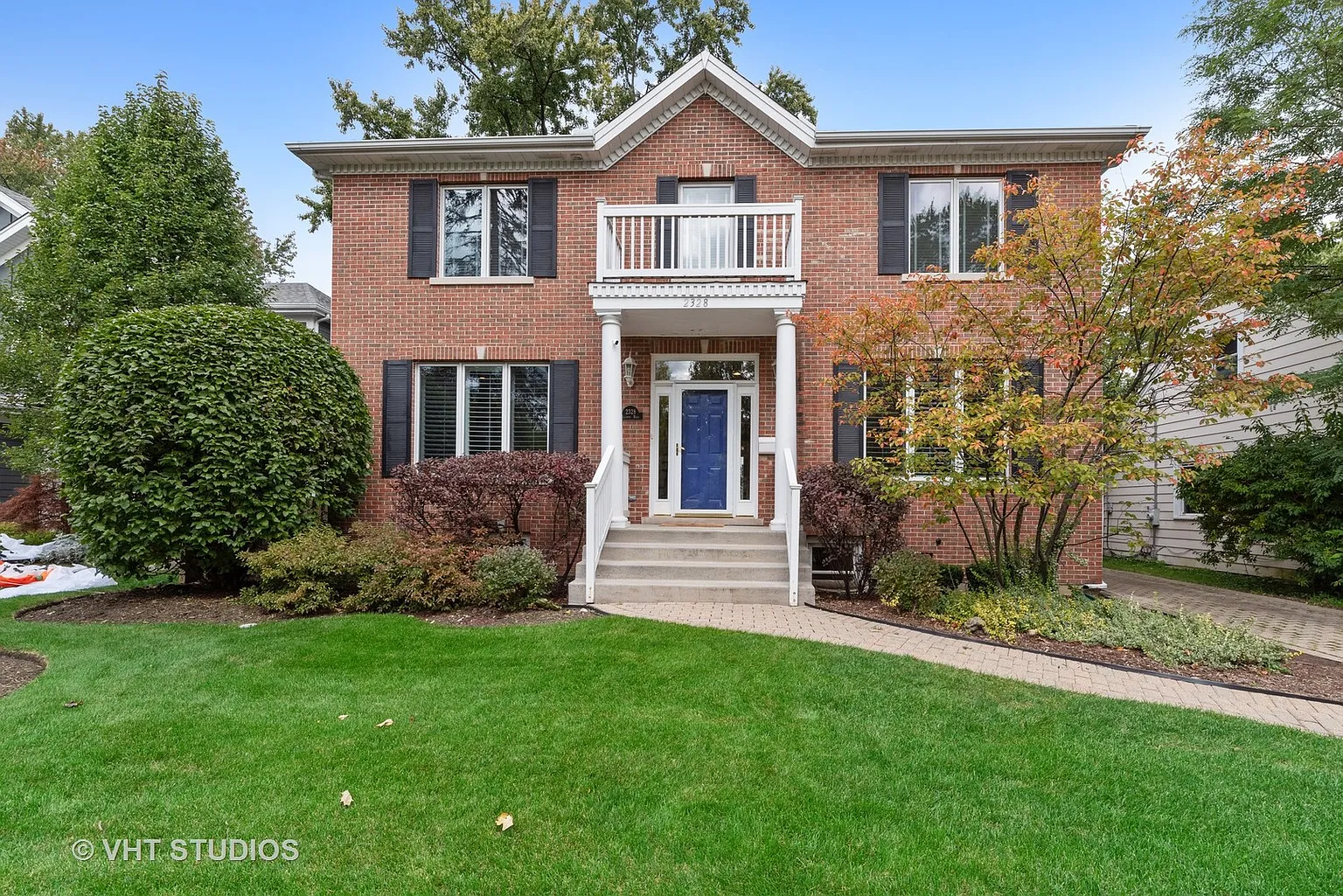 2328 Illinois Rd photo 1