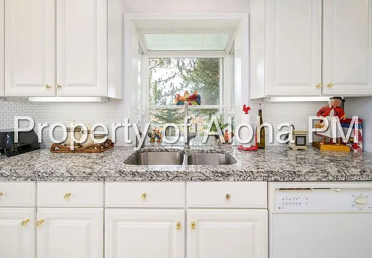 108 Lakeshore Dr — Photo 19