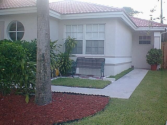 1st image of 3385 NW 79th Ave