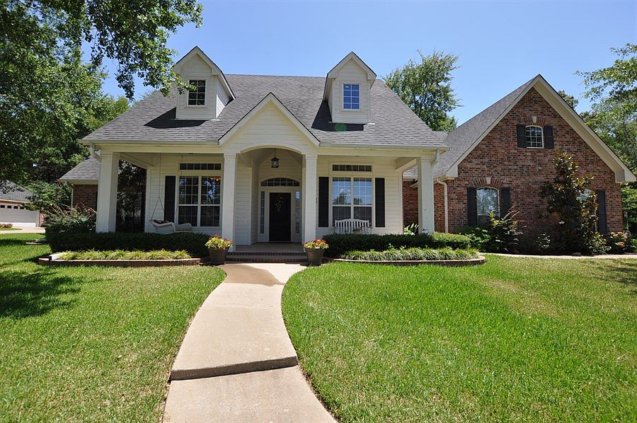 1st image of 2033 Frostwood Dr