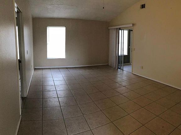 3rd image of 3166 Canby Dr
