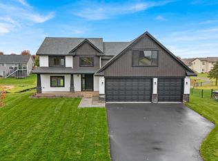 29214 Wildwood Rd, Chisago City, MN 55013