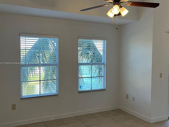 4th image of 4220 San Marino Blvd #319