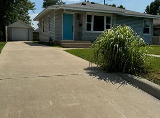2638 E 6th St, Joplin, MO 64801