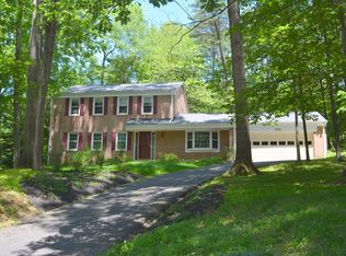 2420 Bramblebush Ct, Reston, VA 20191