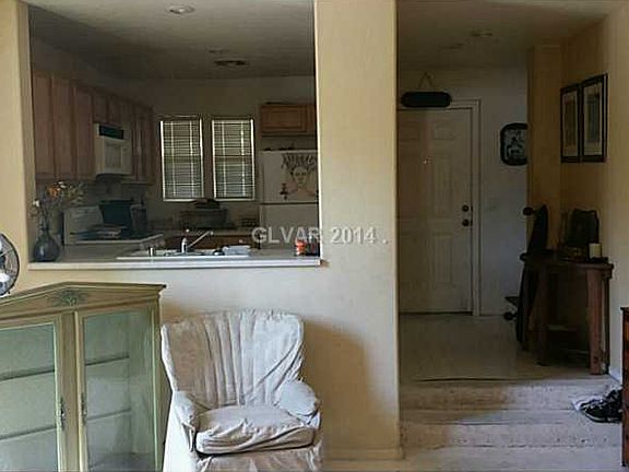 4th image of 9115 McGinnis Ave