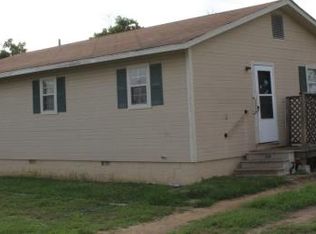 104 Mark St, Wister, OK 74966