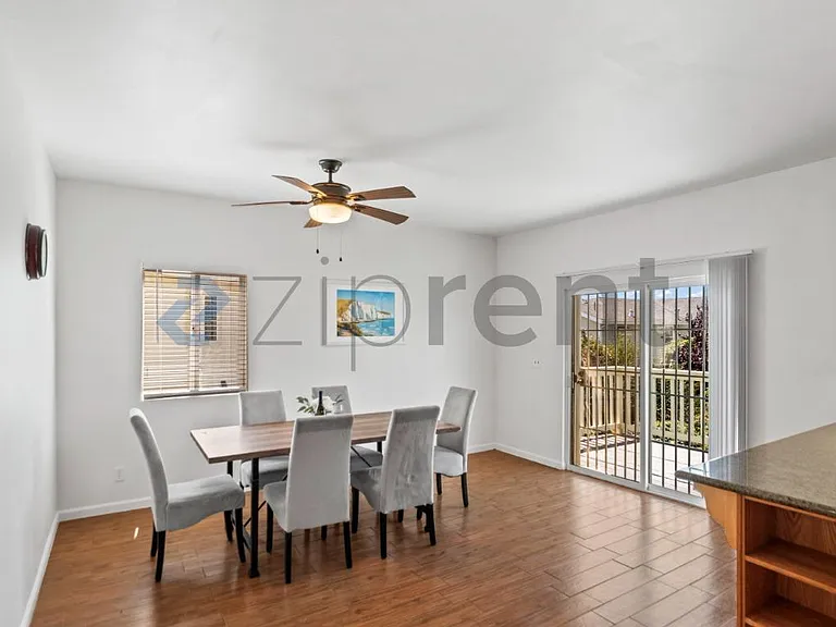 2123 E 25th St — Photo 10