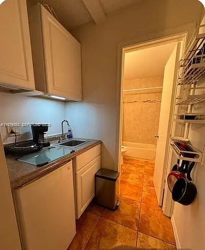 2306 Liberty St #C — Photo 5
