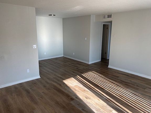 5th image of 1219 N Storer Ave #69
