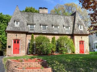 1930 N 69th St, Milwaukee, WI 53213