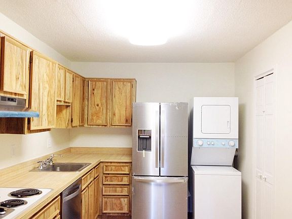 3rd image of 8370 Greensboro Dr APT 623
