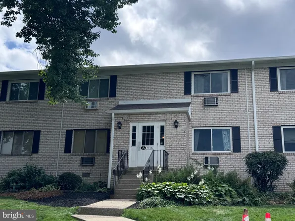 26 Park Ave Unit A14, Chalfont, PA 18914