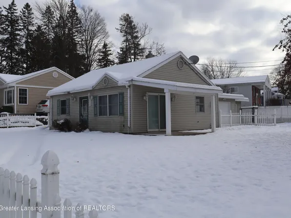 532 Hunter Blvd, Lansing, MI 48910