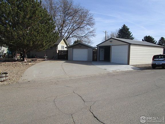 3rd image of 1480 Jasmine St