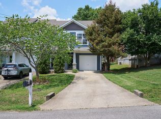 345 Normandy Cir, Nashville, TN 37209