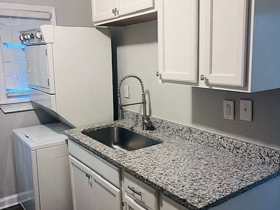 4th image of 2634 Druid Hills Way #4