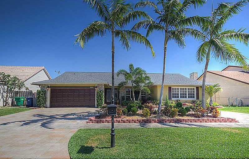 1st image of 6921 NW 45th Ct
