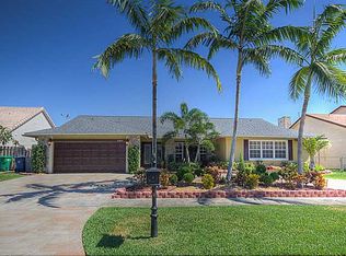 6921 NW 45th Ct, Lauderhill, FL 33319