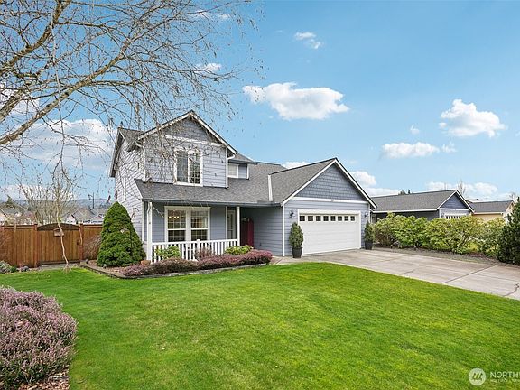 2nd image of 39 Ironwood Drive