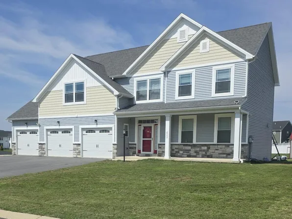 2503 Somerset Rd, Chambersburg, PA 17202