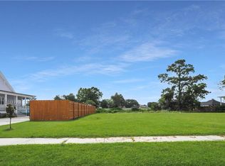 1828 Alexander Ave, Arabi, LA 70032