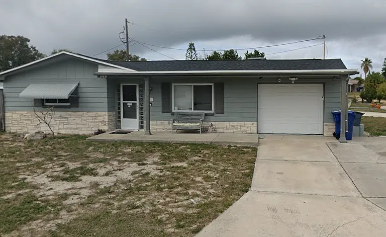 3241 Briar Cliff Dr — Photo 1