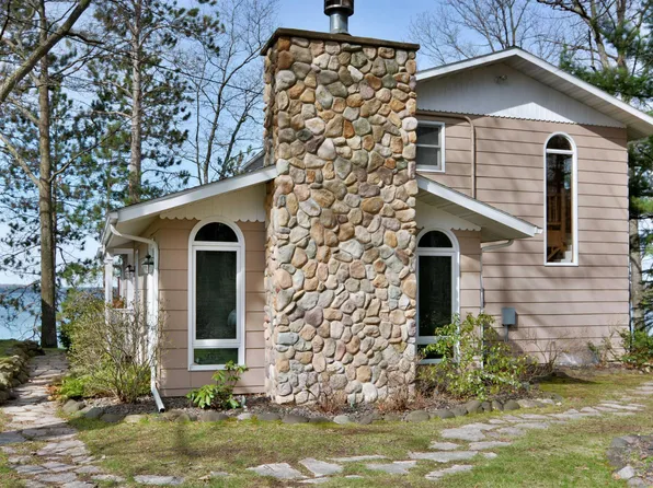 7409 N Highland Rd #1, Hayward, WI 54843