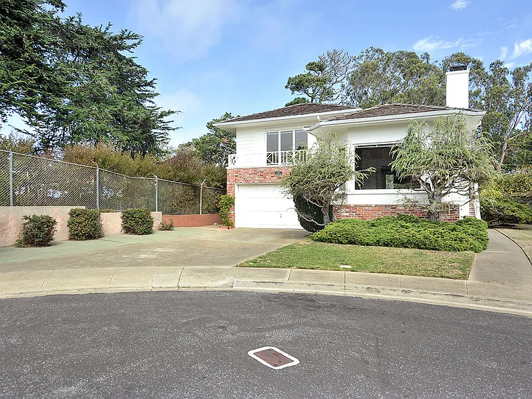 50 Northgate Ct — Photo 2