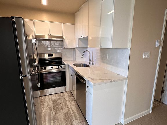 5th image of 616 Arkansas St #1