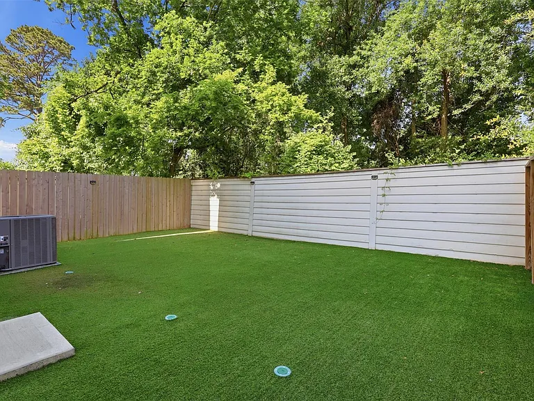 5305 Donovan Gardens Ln — Photo 39