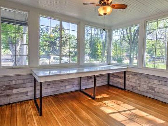Sunroom 