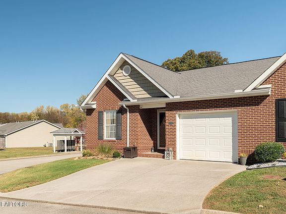 3rd image of 4910 White Petal Way