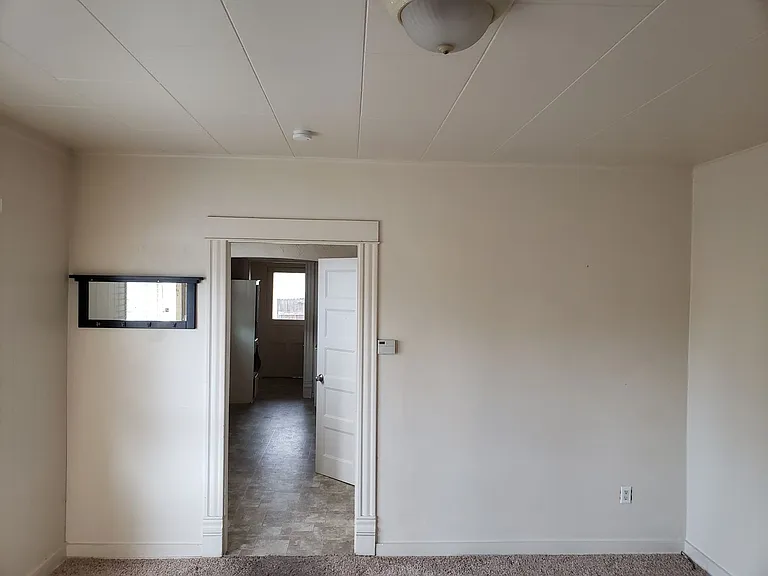 1822 W Washington St — Photo 5