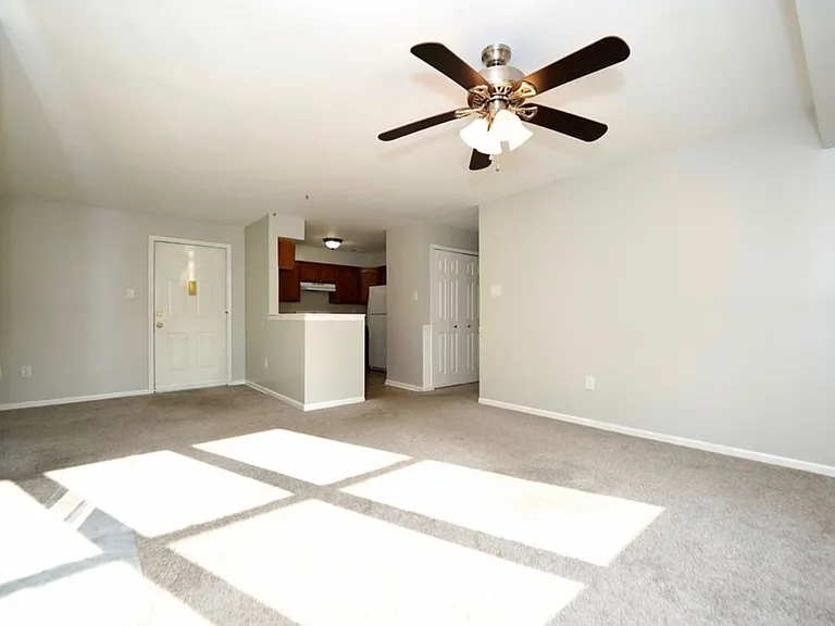 5630 Ringwood Dr #F — Photo 8