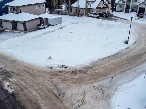 9201 46a Ave, Grande Prairie County No. 1, AB T8W 2G7