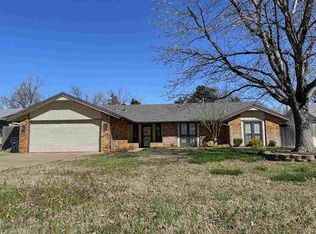 1025 Quail Creek Dr, Enid, OK 73703