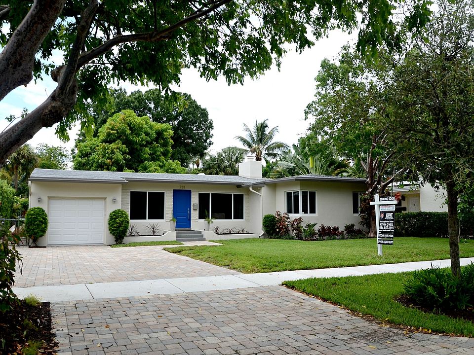 1st image of 721 SE 8th St