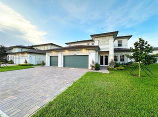 12273 SW 44th St, Fort Lauderdale, FL 33330