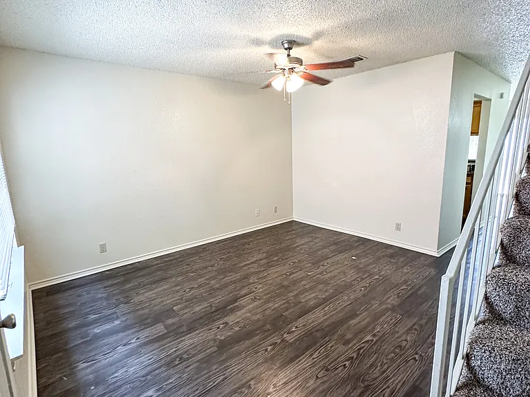 721 Avenue A #8 — Photo 2