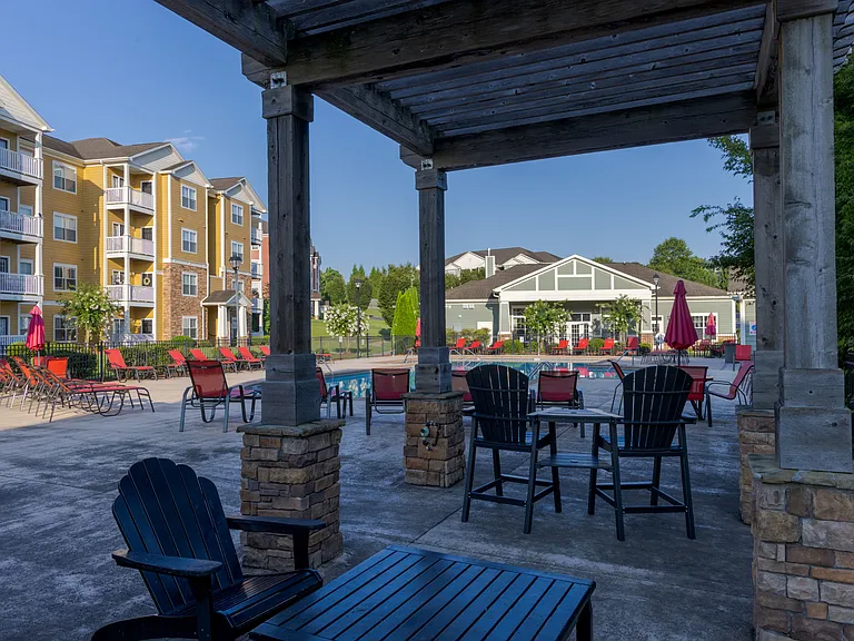 Knob Creek Apartments — Photo 16