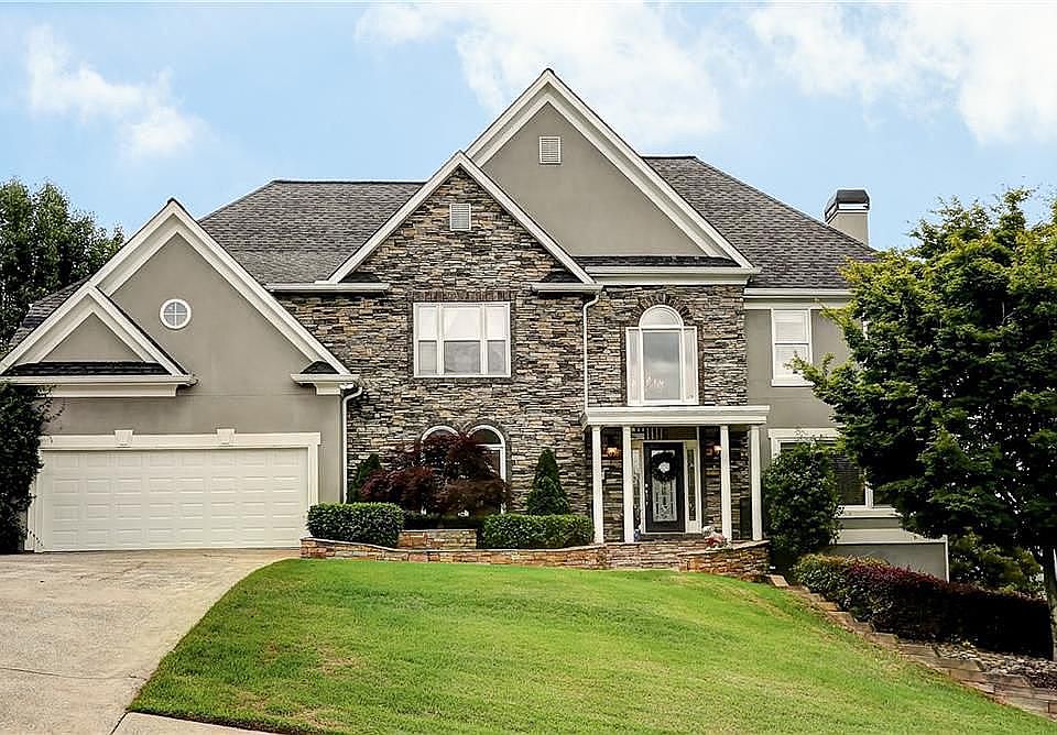 2nd image of 4296 Highborne Dr NE