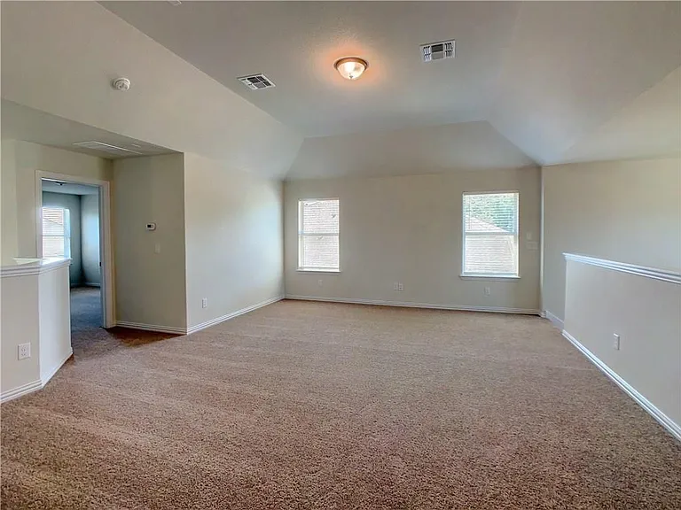 2304 La Mirada St — Photo 19